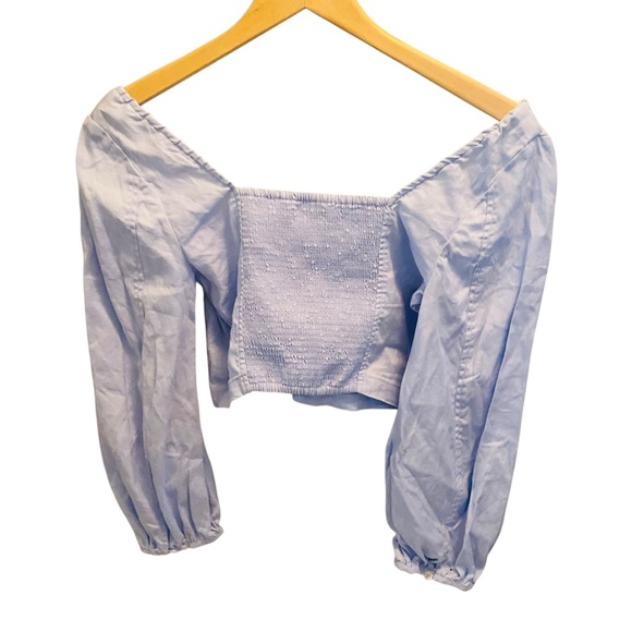 Aritzia Babaton Hadwyn Cropped Puff Sleeve Blouse - Picture 3 of 9